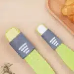 Cuillère doseuse avec clip 2