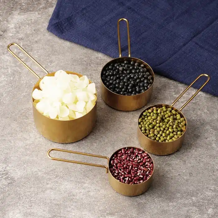 Cuillère doseuse avec clip 4