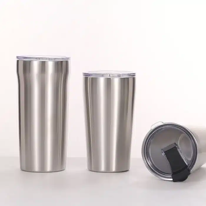 mug café avec couvercle isolant 1