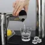 Pichet à lait anti-goutte 3