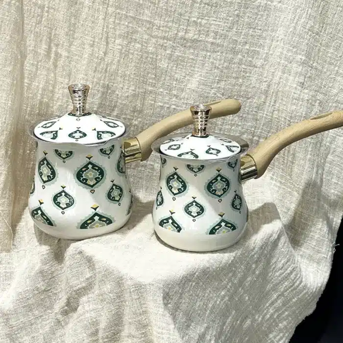 Cafetière turque avec manche en bois 1