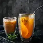 Verre à café isolé 5