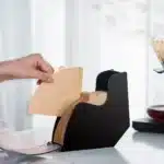 Porte-filtre à café à couvercle rabattable 6